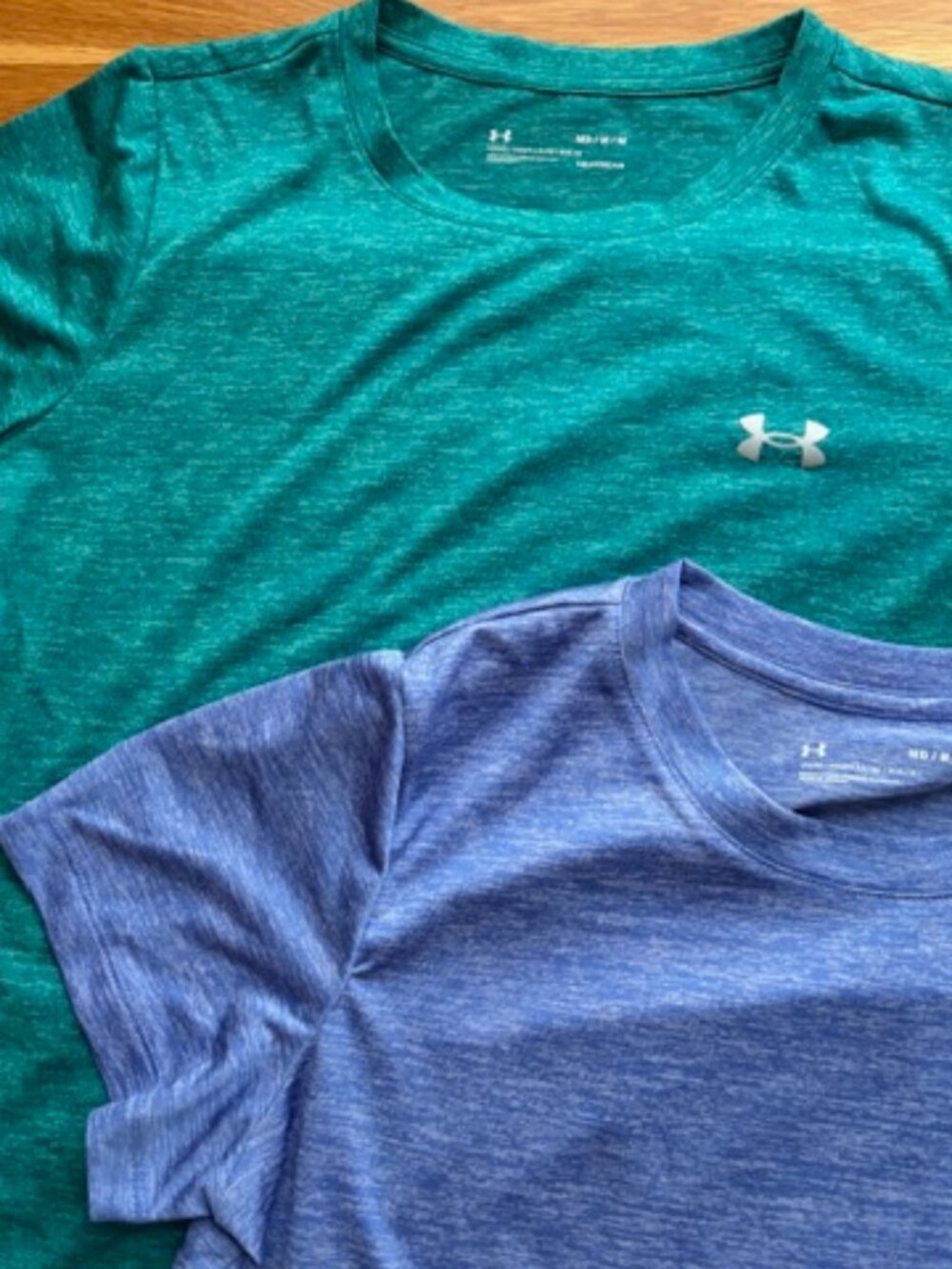 Under Armour Heatgear Loose Fit Shirts - Picture 4 of 4